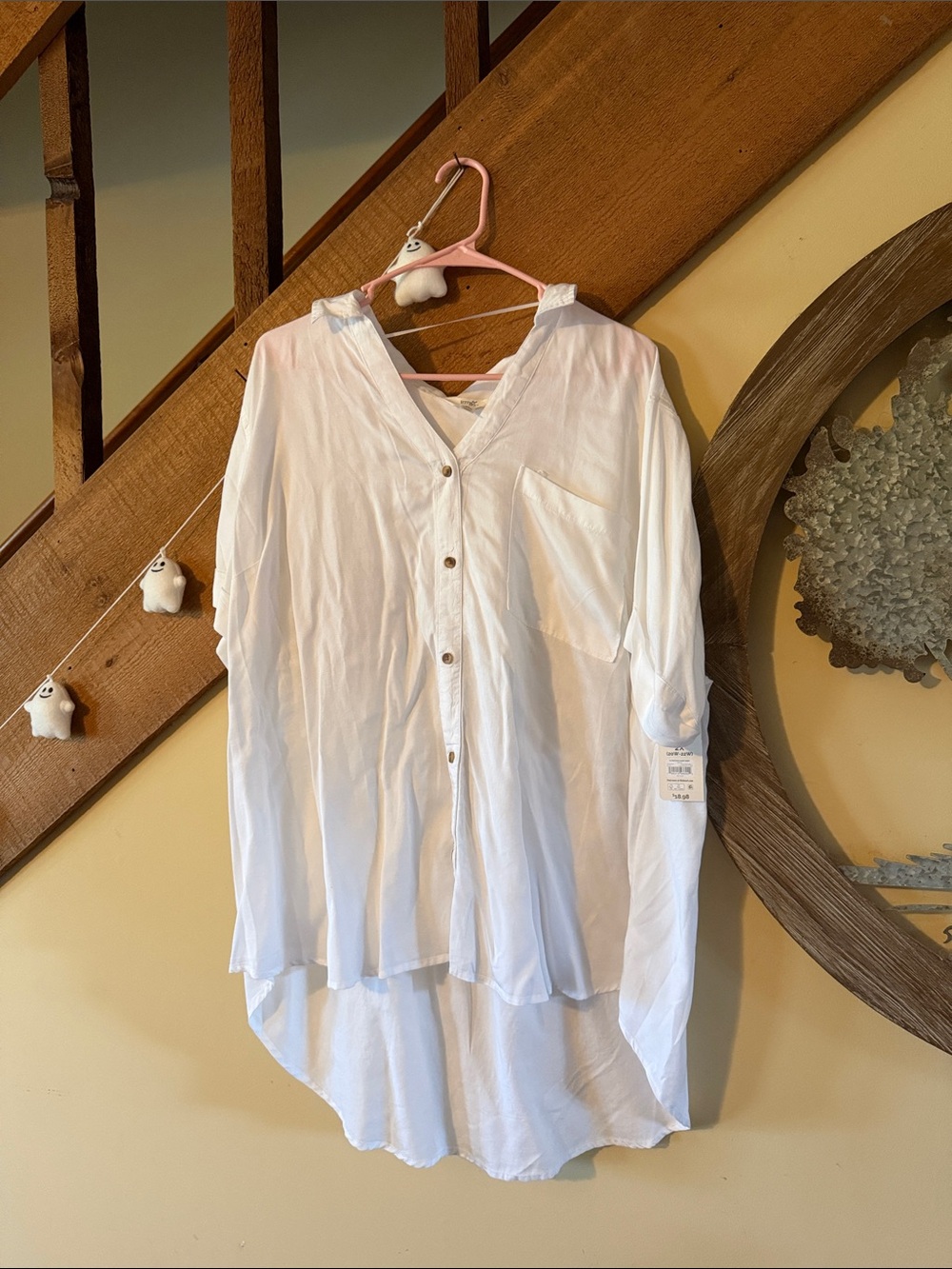 Terra & Sky White Button-Down Hi-Low Tunic